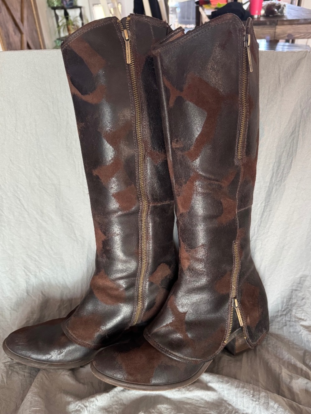 Donald J Pliner black brown leather boots Sz 11
